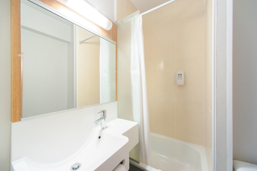 B&B Hotel Blois Sud Vineuil Vineuil  ภายนอก รูปภาพ